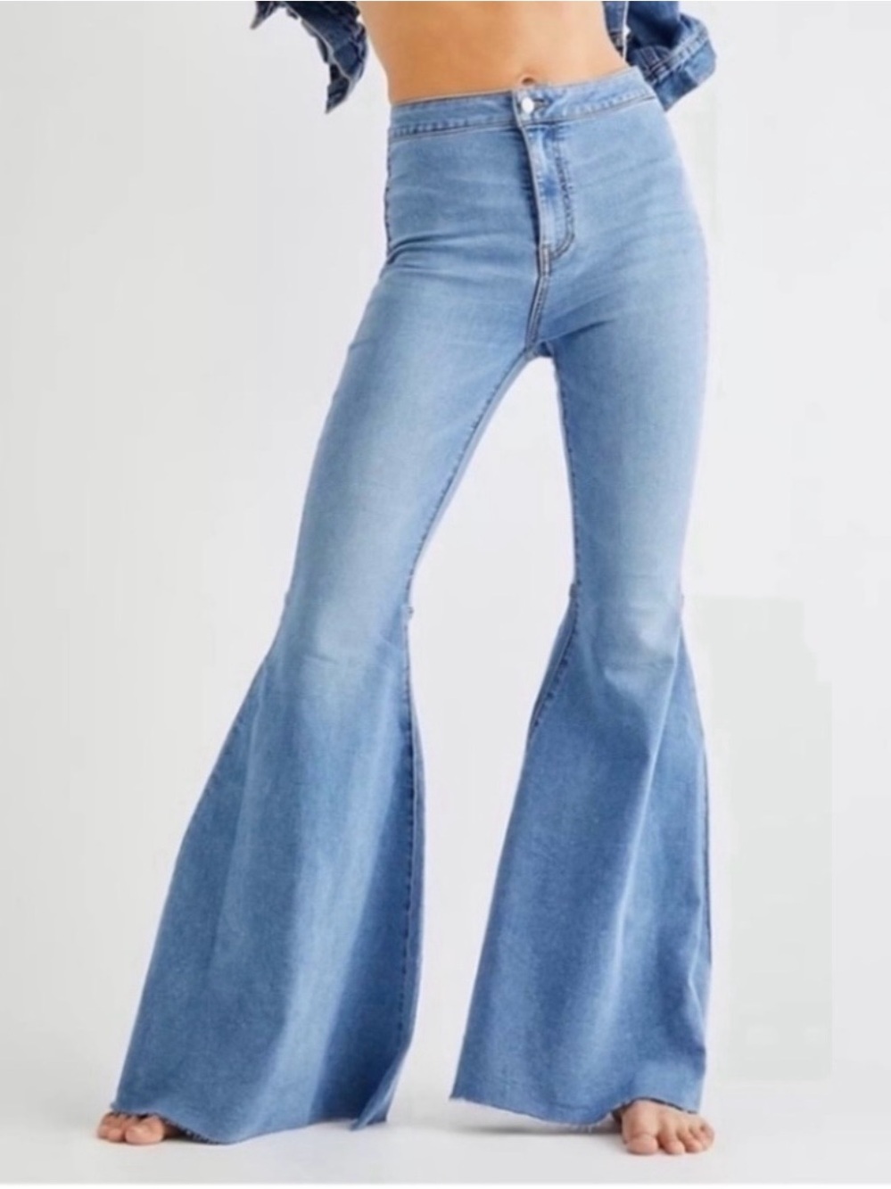 We the Free Just Float On Flare Jeans Size: 28